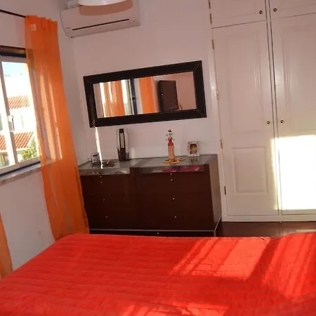 فيلة At In A Private Condominium *